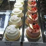 アヴランシュ・ゲネー - 