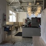 黒毛和牛食べ放題Z - 店内 入ってすぐ