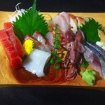 Assorted sashimi (small)