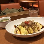 Dining Car SAKURA - お好み焼き風オムライス