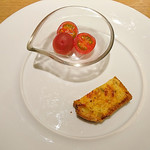 アベー - チェリートマトとケーク・サレ