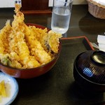 伊勢屋食堂 - 