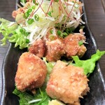 中落ち100円の居酒屋 まぐろんち - まぐろ竜田揚げ¥790