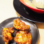 北野八番亭 - 北八とんこつ、唐揚げ(3ヶ)