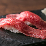 h Kaisen Donya Sannomiya Seriichi - 黒毛和牛　肉寿司