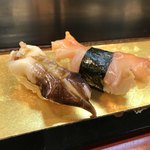 東寿司 - とり貝、赤貝