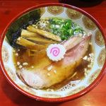 はまんど横須賀 - 煮干しそば（醤油・細麺）