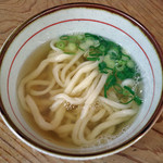手打ちうどん ぶれーど・う - かけうどん小