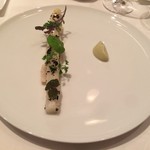 ル・ミロワール - 一皿目のオードブル ホワイトアスパラガス