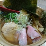 焼きあご塩らー麺 たかはし 上野店 - 