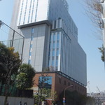 イースト ウィンド ガイエン - 外観