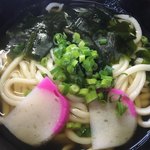 一乃家 - わかめうどん大280円