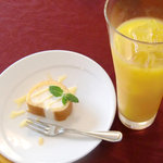 マチ キッチン うめじゃろ - うめ～じゃロール