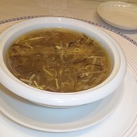 萬珍樓 本店 - フカヒレスープ
