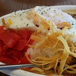 月来ル。 - 牛スジカレー目玉焼きのせ　ライス部分アップ