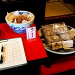 蕎麦処 多賀 - 記入は中にあります