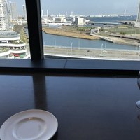 IL PINOLO SKY TERRACE 横浜 - 