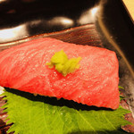 にぎり長次郎 - 生本まぐろカマトロ