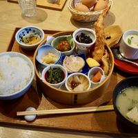 赤坂うまや 新宿 - 三代目市川猿之助の楽屋めし（ライスおかわり自由）　1600円