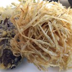 勝烈庵フーズ - ごぼうかき揚げ