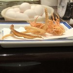 天ぷら ひさご - 鱚、穴子の骨・海老の頭