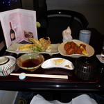 KATO'S DINING & BAR - 長崎県産の穴子の一本揚げ、岩手県産の若鶏の唐揚げ、魚沼産コシヒカリの白いご飯、お味噌汁です。