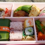 芝寿し - 料理写真:お花見弁当「さくら」