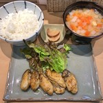 三代目 まる天 - 三陸 カキのバター焼き + ごはんセット