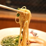 鳳凛 - 極細ストレート麺