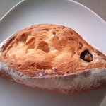 うーぱんベーカリー - マロンのリュスティック風のパン