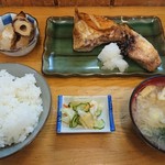 Koryouri Kinuya - ぶりかま焼ランチ