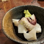 天史朗鮨 - お通し（イカゲソ）軟骨がコリコリです