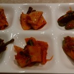焼肉 北砂トラジ - キムチ盛り合わせ