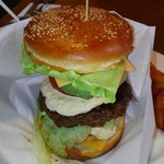 ベーカーバウンス - アボカドバーガー