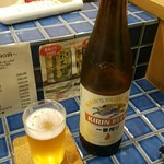 餃子工房 ギョィィィィィィン - 大瓶も390円でラッキー！