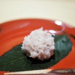 銀座 しのはら - 桜のきんとん