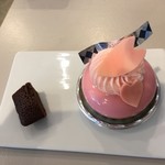 パティスリーカフェ エムヤスヒコ - サクラ フランボワ