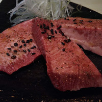焼肉 しんうち 神楽坂 - 幻のタン
