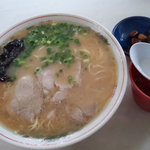 ラーメン ５００円 絶妙なるバランスが織り成す一竜軒という個性