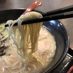 一成 - バリカタの麺です