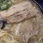 一成 - 見事なチャーシューが２枚も・・