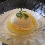 中国菜 老四川 飄香 - 青山椒のアイスクリーム  四川あま酒とオレンジのソース(972円)