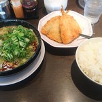 来来亭 - アジフライ定食(味噌ラーメン変更・ネギ多め)ライス大盛り。