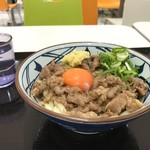 丸亀製麺 - 牛すき釜玉６４０円です（２０１８．４．２）