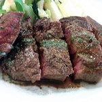 国産牛フィレ肉のステーキ