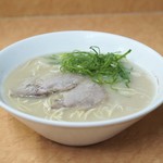 長浜ナンバーワン - ■長浜ラーメン 500円