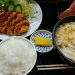 手打うどん 元 - 日替り定食（トンカツ）