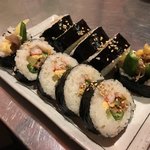 韓国居酒屋 イニョン - 青唐辛子キンパ。とても辛い(というか痛い)ので、まずは青唐辛子を抜いて食べた方が良いです。