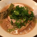 もちぶたラーメン 利田商店 - 