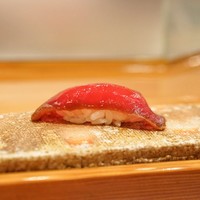 鮨 おさむ - ☆鮪の漬け 